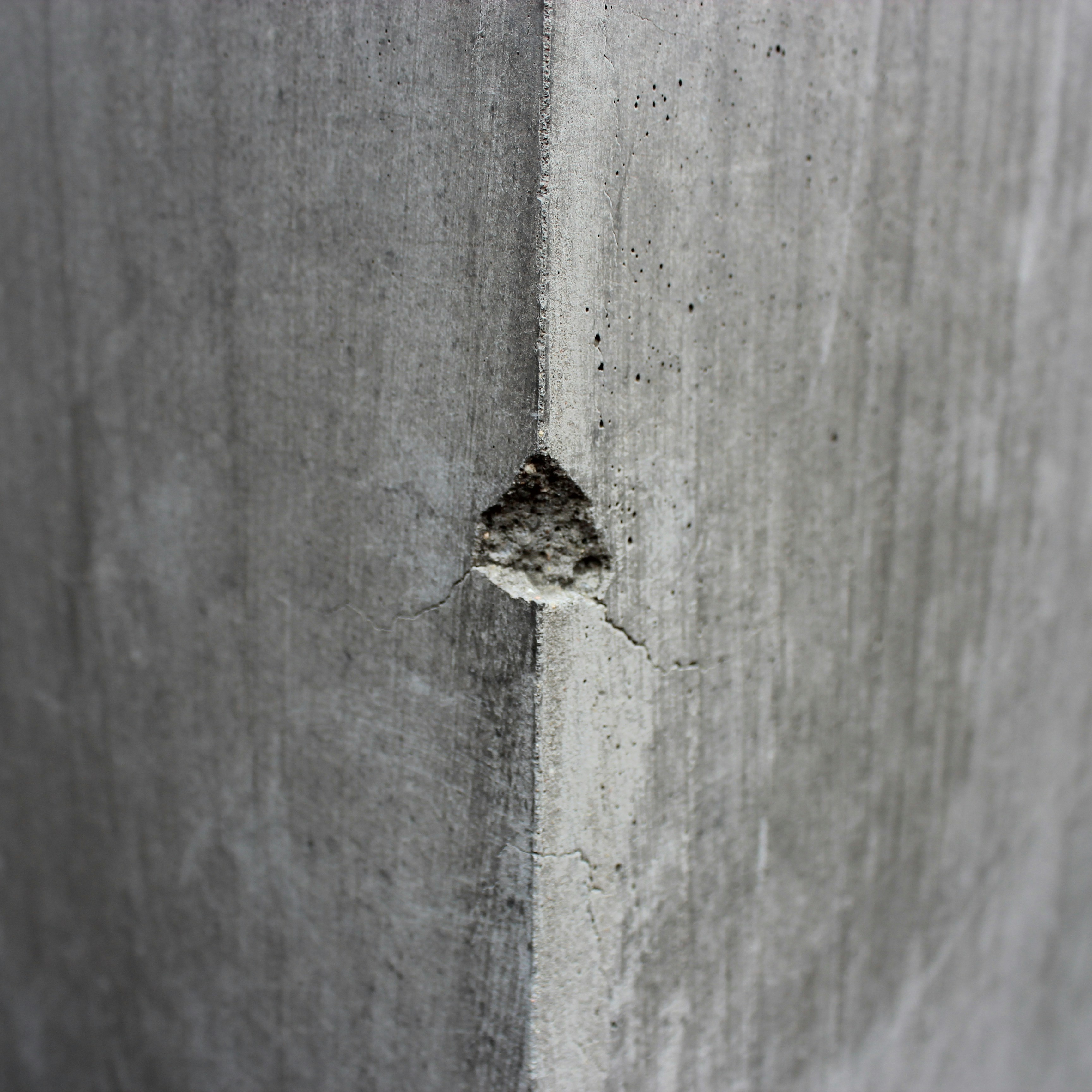 Damaged Pillar
